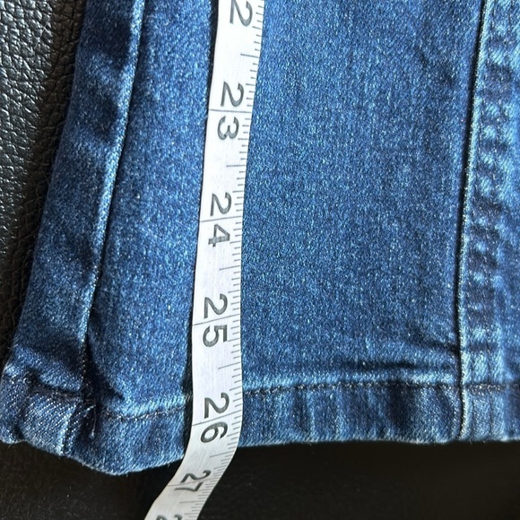 VILAGALLO Lexi Jean Flare Effect Front Pocket Button Fly Medium Wash Sz 44 US 12 - Picture 10 of 15
